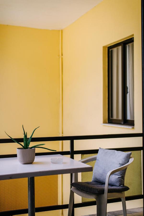 The Springfield Corner Apartments By Konnect Ипсос Екстериор снимка